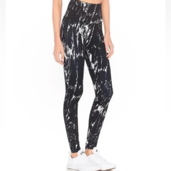 Beyond Yoga Pants & Jumpsuits Rare Beyond Yoga Olympus Leggings In